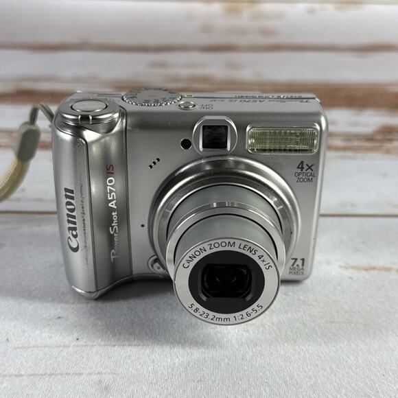 Canon PowerShot A570 IS Digital Camera 7.1 MP - 4X Silver WORKS